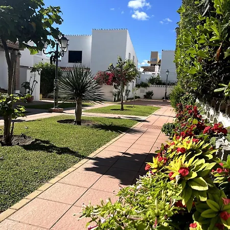 Casa Fonsie - Town House With Sea View אסטפונה
