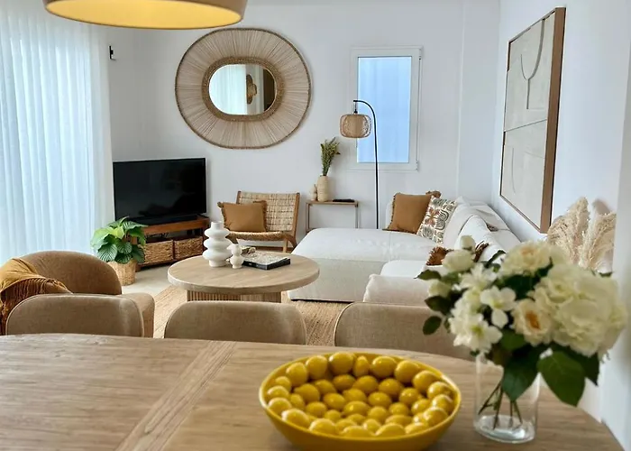 Дом отдыха Casa Fonsie - Town House With Sea View Эстепона